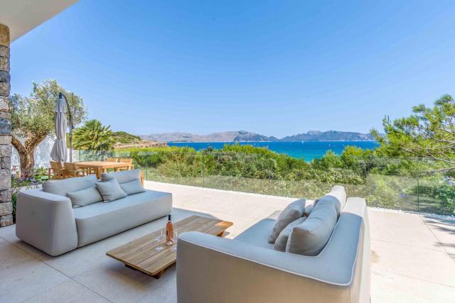 Moderna Villa con vistas al mar en Alcudia