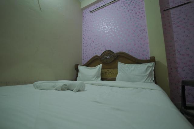 Ruchi Guest house By WB Inn