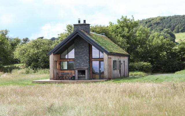 Eco-Lodge with sea view Charleton Estate