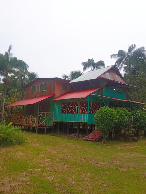 Hostal Búho Amazonas tours