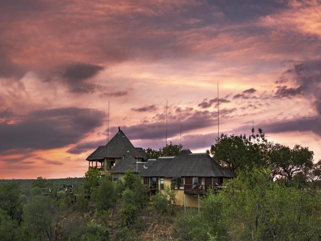 Makumu Private Game Lodge