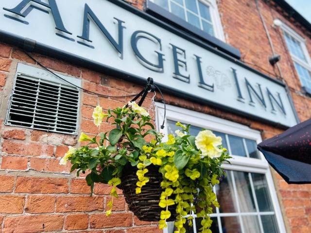 Angel Inn Misson