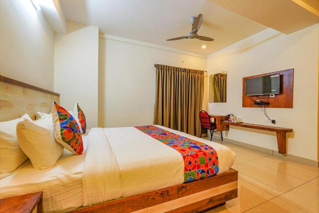 FabHotel Shakthi Suites - Nr Jayadeva Hospital