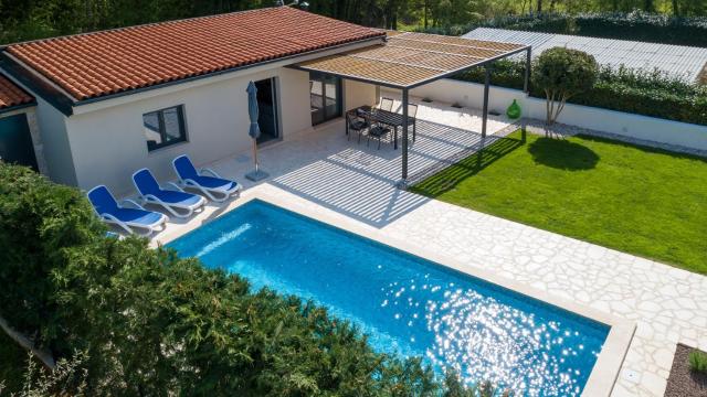 Villa Lana with Private Pool