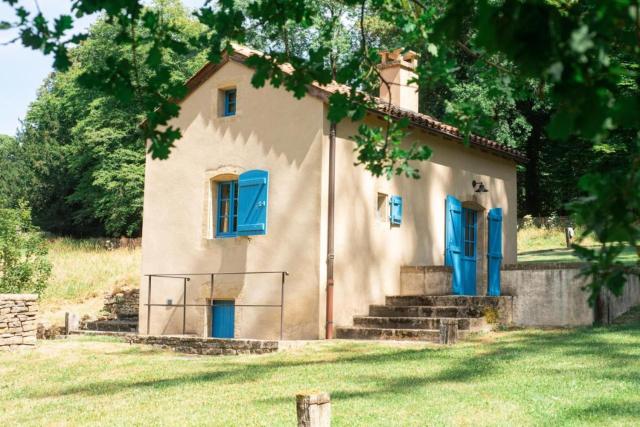 Petite maison charmante a Cons la Grandville avec terrasse et jardin