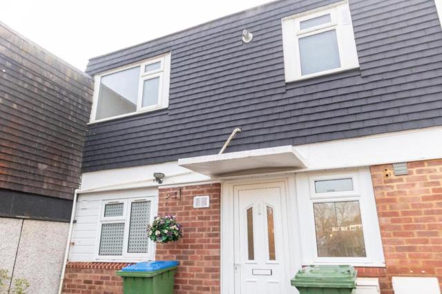 Immaculate 4-Bed House in Southampton