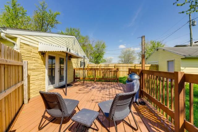 Pet-Friendly Ohio Escape with Deck and Community Dock!