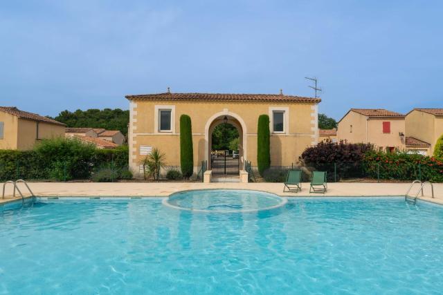 Maison avec jardin et Piscine