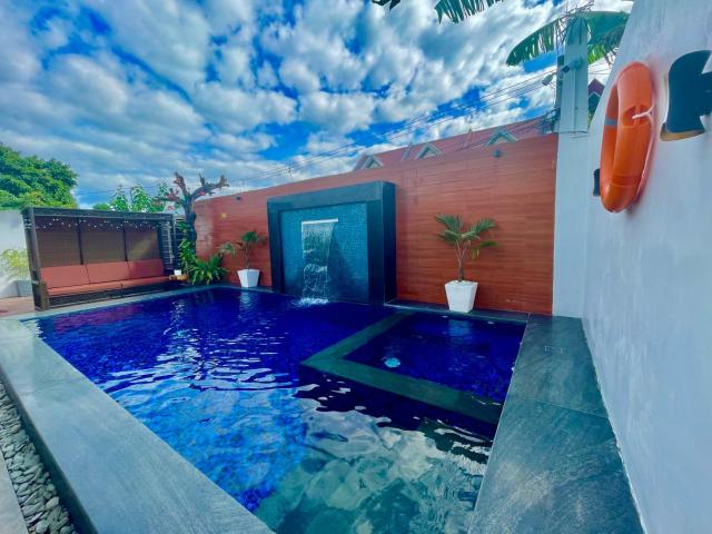 K-Residences Private Pool