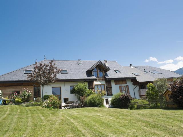 Farmhouse in the heart of the mountains