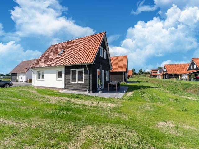 Holiday home in Scherpenisse with infrared sauna