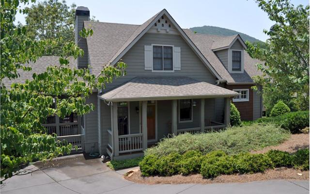 Casa del Lago - Enjoy lake views from the decks relax on the screened-in deck