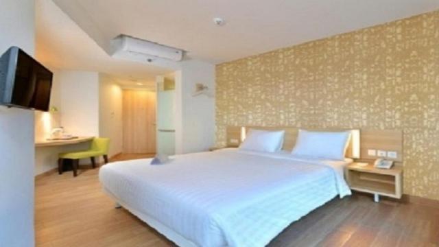 Whiz Prime Hotel Sudirman Cilacap