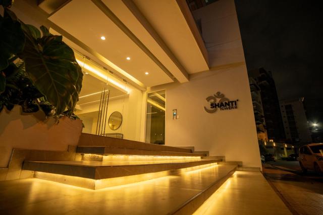 Luxury 2Bedr, 2 Balcony Pool, Gym, Downtown Santo Domingo