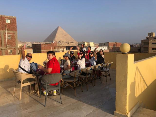 Grand Pyramid View Hotel