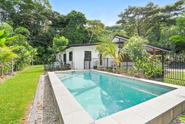 Maison Daintree - Mount Whitfield View