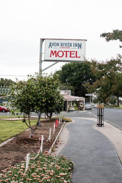 Avon River Inn