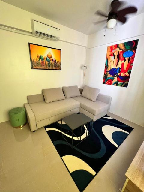 Cozy almond drive condo in cebu