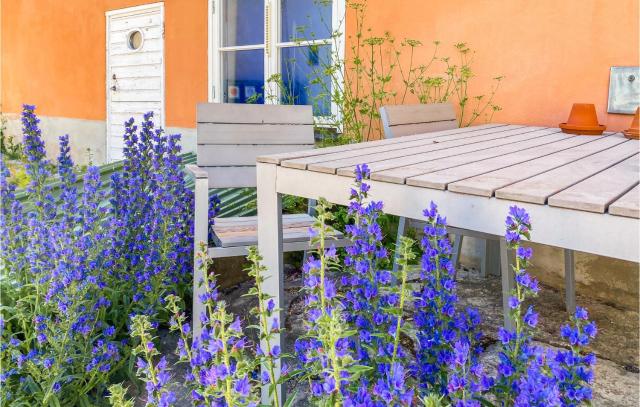 Cozy Apartment In Visby With Kitchen