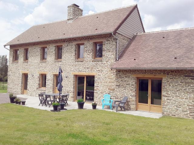 Gîte de Landemeure, 10 couchages, accès PMR