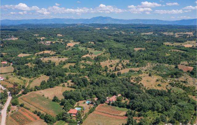 Gorgeous Home In Pazin With Kitchen