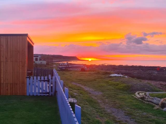 Sunrise Summerhouse