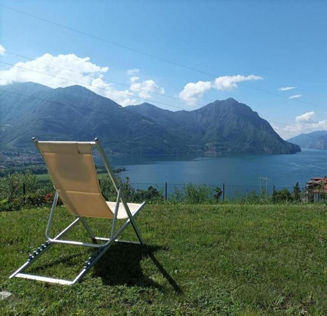 Villa Domus Bianca Mountain Lake Iseo Hospitality