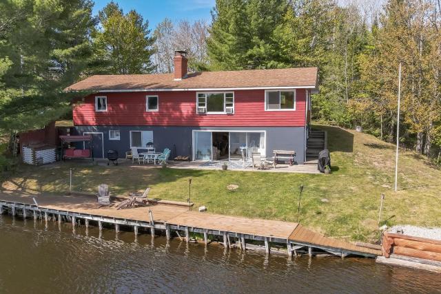 The Banks - Secluded WATERFRONT gem! Kayaks and Canoes included! home