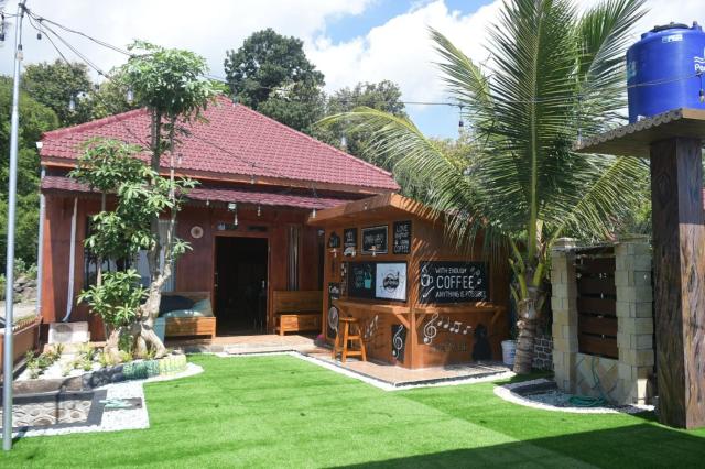 Omah Kayu Villa