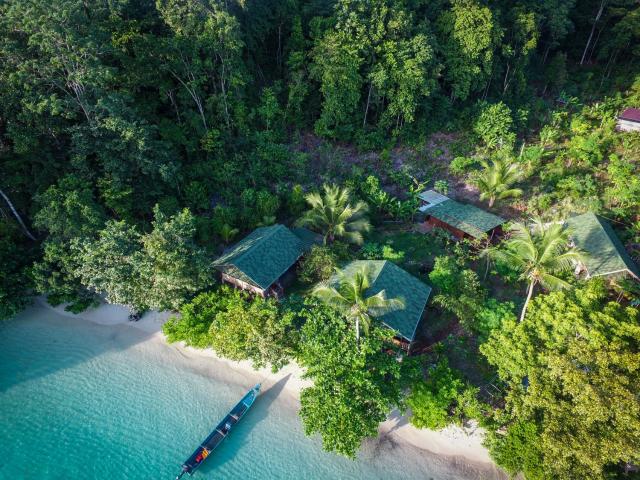 Raja Ampat Eco Lodge