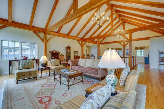 Luxury Vacation Rental in the Berkshires!