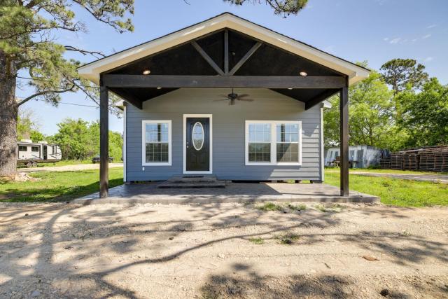 Baytown Vacation Rental with Patio and Large Yard!