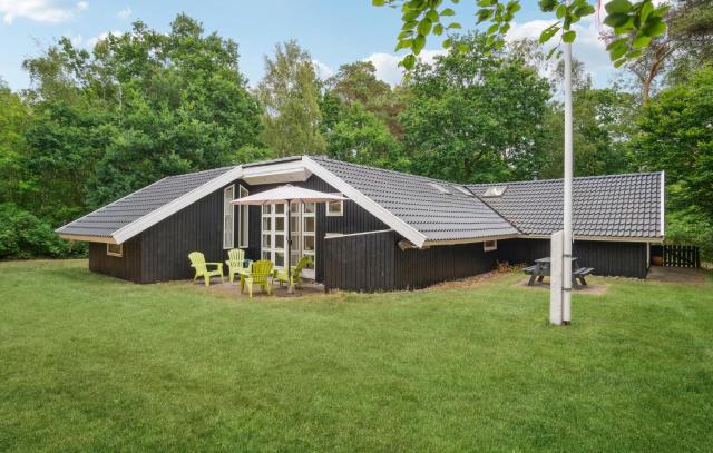 Lovely Home In Skælskør With Kitchen