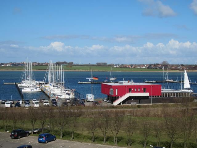 Fehmarn-OstseeferienHafenkieker409