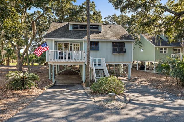 542 Tarpon Pond Cottage