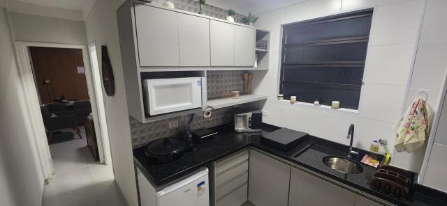 Lindo Apartamento compacto na quadra da praia