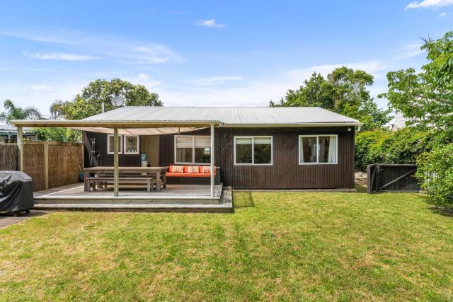 Sunset Seeker - Mangawhai Heads Holiday Home