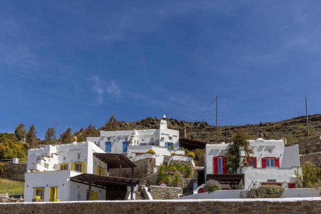 Cycladic Dream Villas