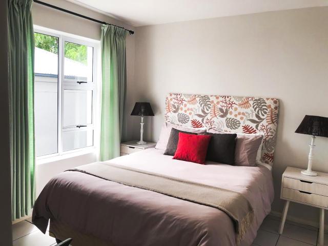 Malachite Mews - Centrally Located Cosy Apartment In Knysna