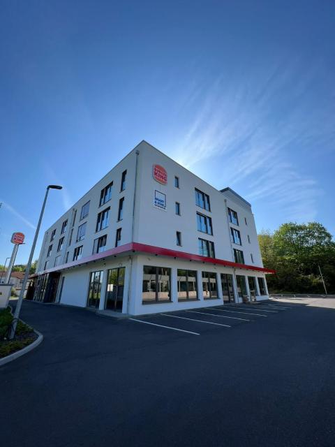 Smart & Stay Aparthotel Saarbrücken Süd - Self-Check-In - Free Parking