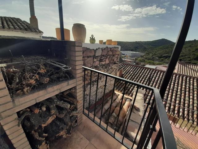 ÁTICO RURAL "EL COLMENAR" para parejas, amigos o familia a la montaña