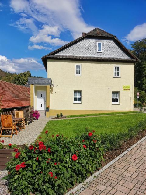 Ferienwohnung Paulinzella 9 inklusive Parkplatz und WLAN