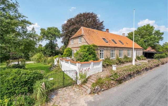 3 Bedroom Pet Friendly Home In Søby Ærø