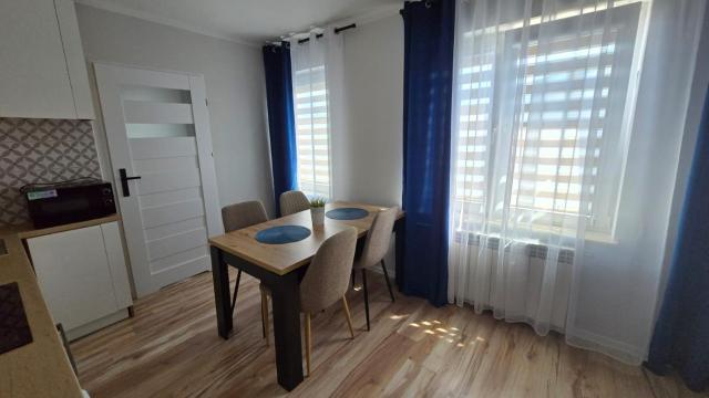 SKY BLUE LOQUS Studia i Apartmenty