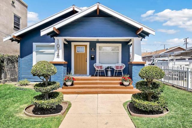 Spacious Home Close to Downtown Long Beach & Convention Ctr