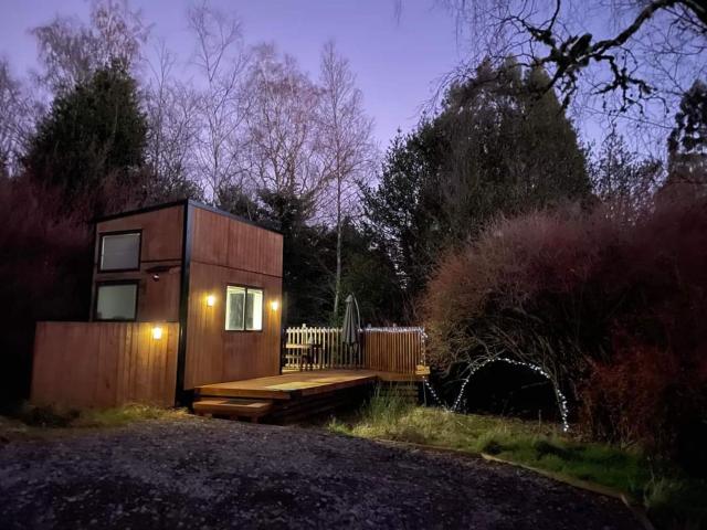 Tiny House in the Bush - a minute from town centre Ruapehu Unique Stays