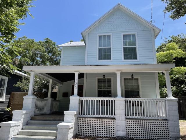 Updated Red Door Revival in Downtown Saint Augustine