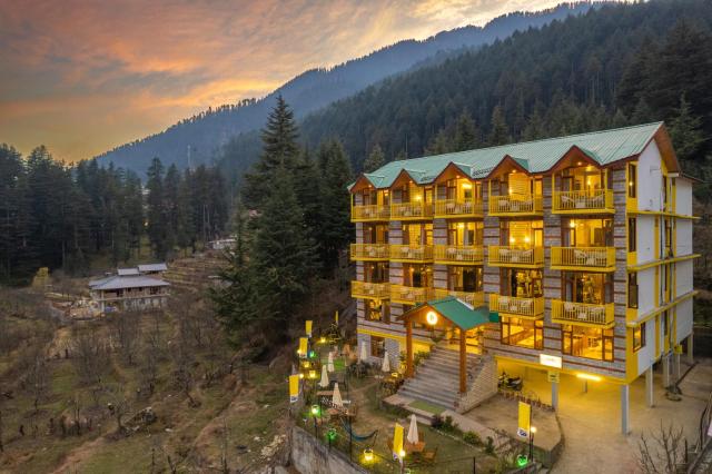 The Hosteller Manali, Old Manali