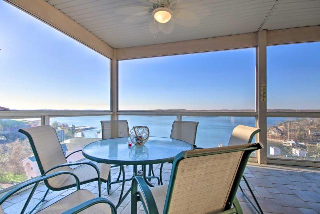 Lake Ozark Condo with Balcony and Water Views!