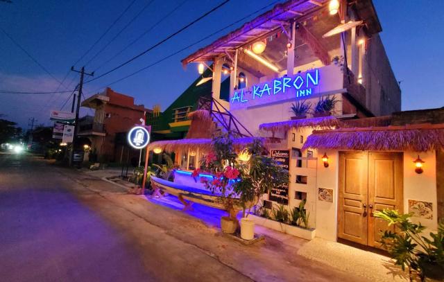 Al Kabron Inn